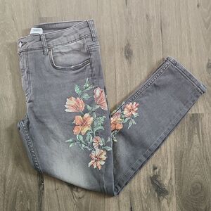 Zara Basic Z1975 Denim Gray Patina Floral Skinny Jeans